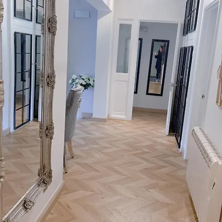 Luxury Apartment In Bournemouth-2